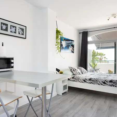 Aloha Garden דירה *